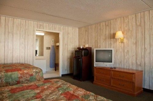 Mount Vernon Inn Sumter Phòng bức ảnh